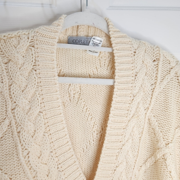 Vintage Copley Men's M  Button Down V NECK Sweater Made in Italy 100% Wool - Picture 3 of 11